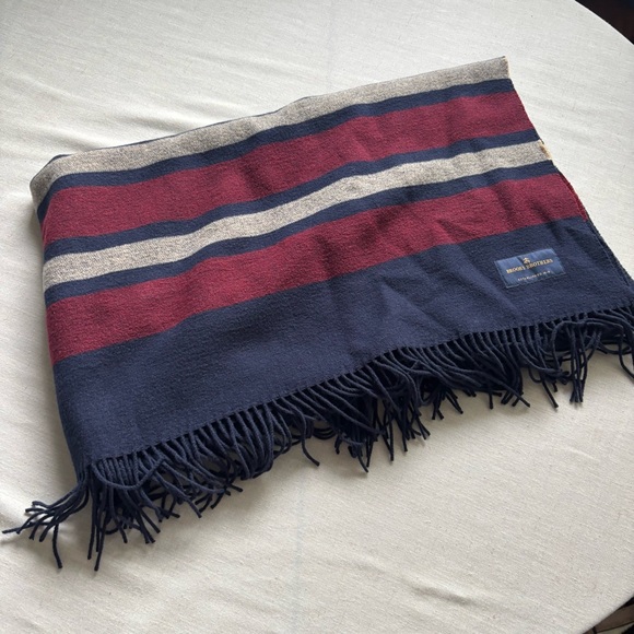 Brooks Brothers Navy Red Striped Fringe Couch Throw Blanket 50x60 - Picture 1 of 5